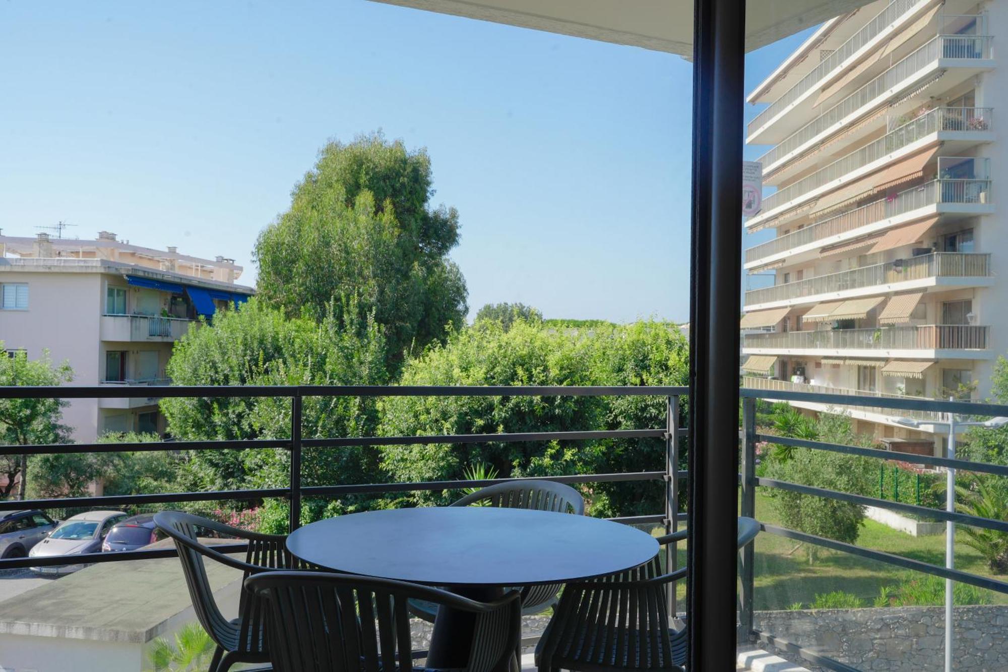 Thalazur Antibes - Residence & Spa 外观 照片